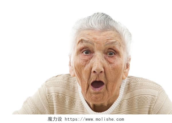 白色背景上的老年人露出吃惊的表情surpriesd 女士